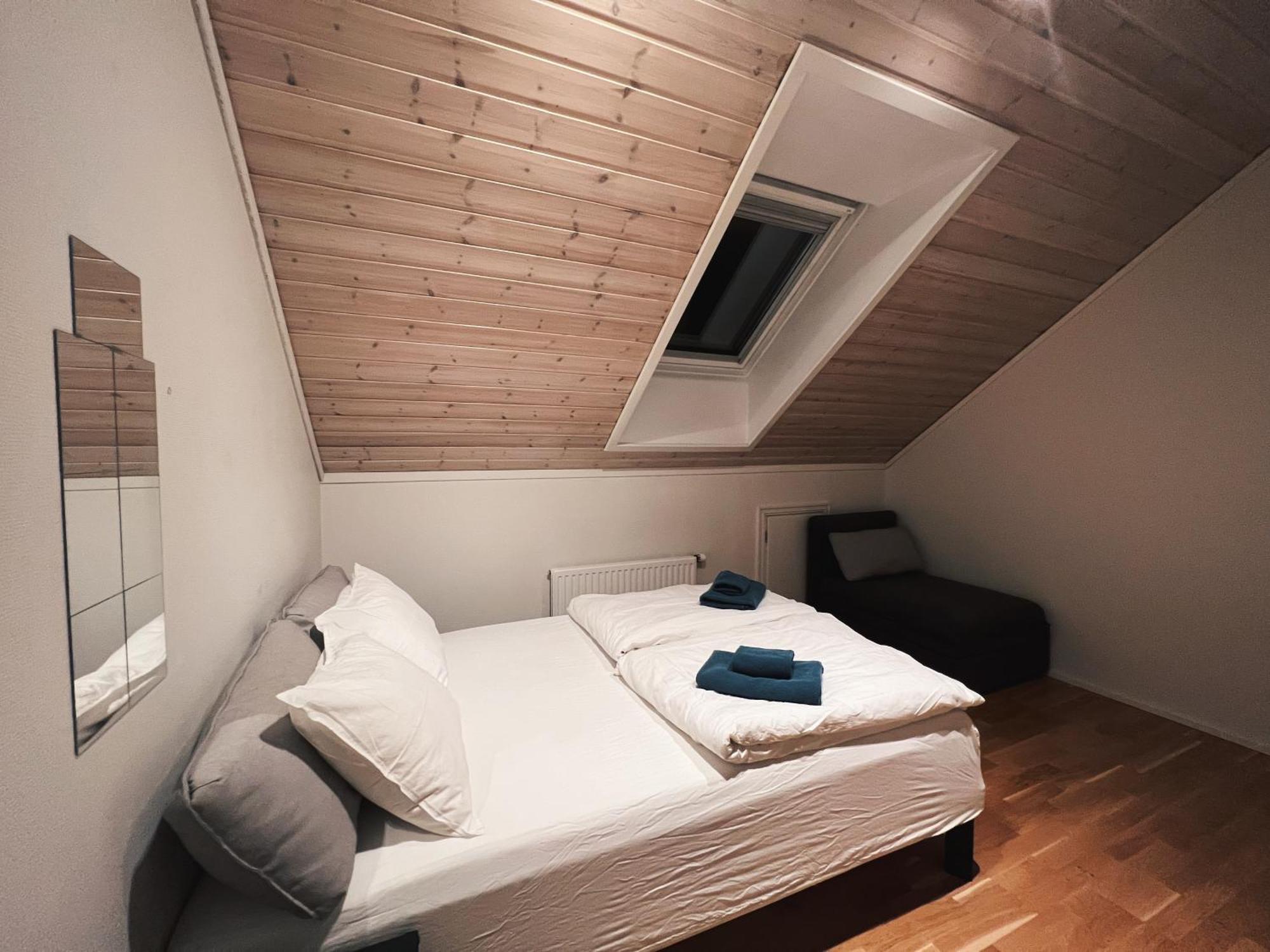 Haugen Pensjonat Svalbard Longyearbyen Zimmer foto